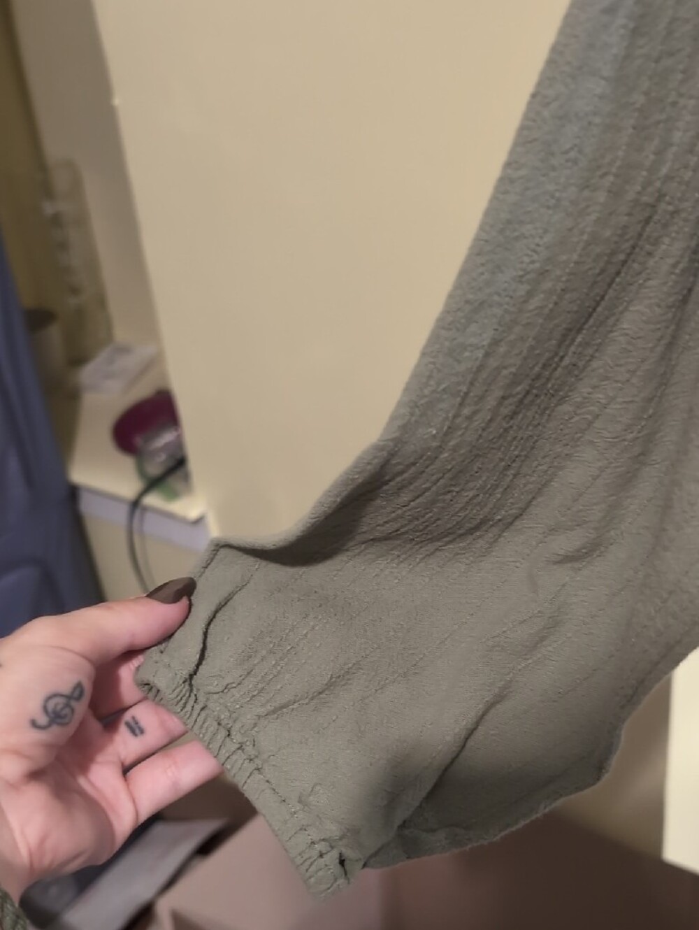 UNIONBAY Olive Wrap Peplum Blouse - Picture 4 of 4